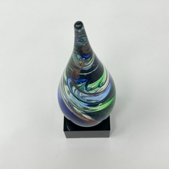 Art Glass Teardrop Award Trophy Paperweight With Attached Black Glass Base - Picture 6 of 7